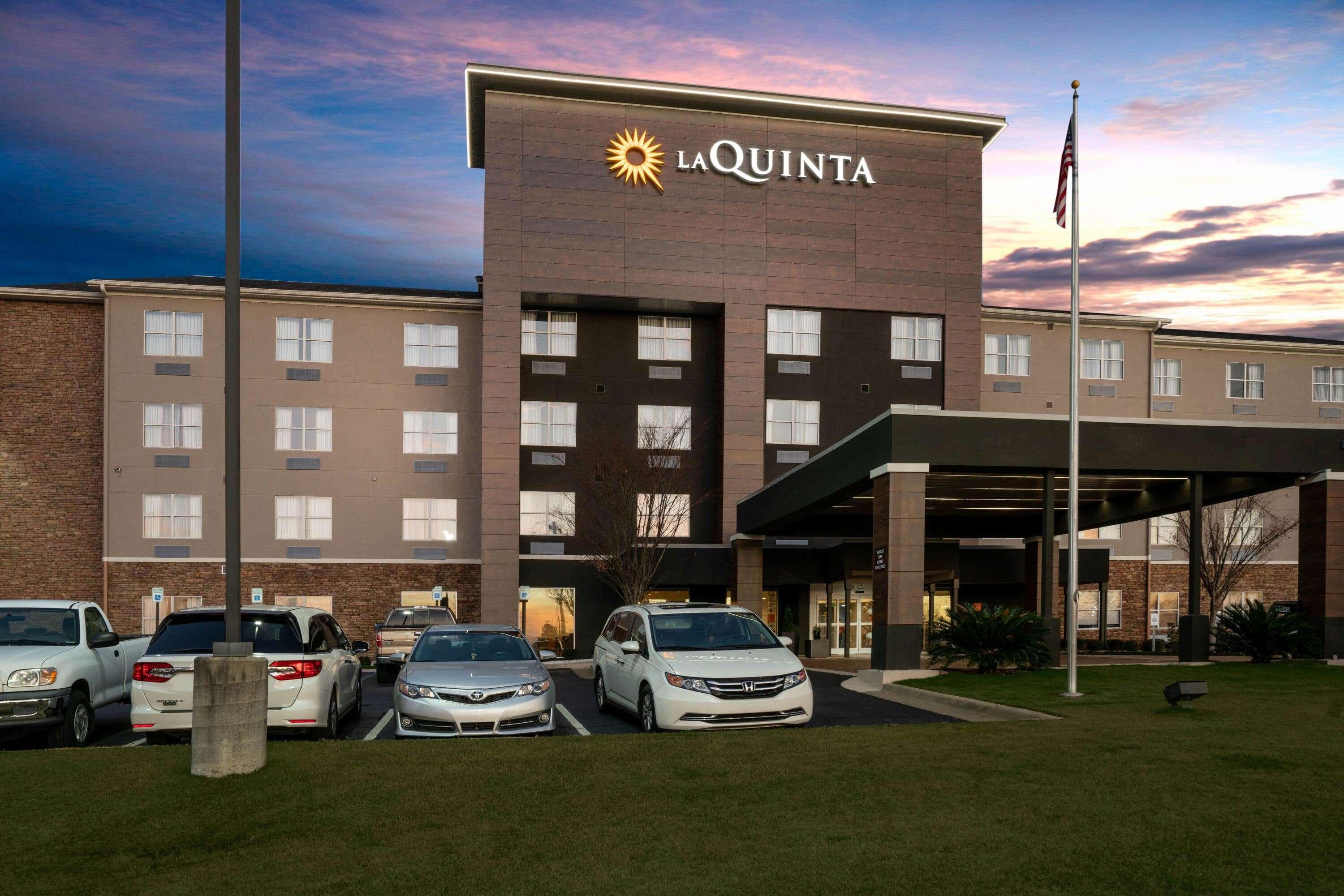 La Quinta By Wyndham Montgomery Exterior foto